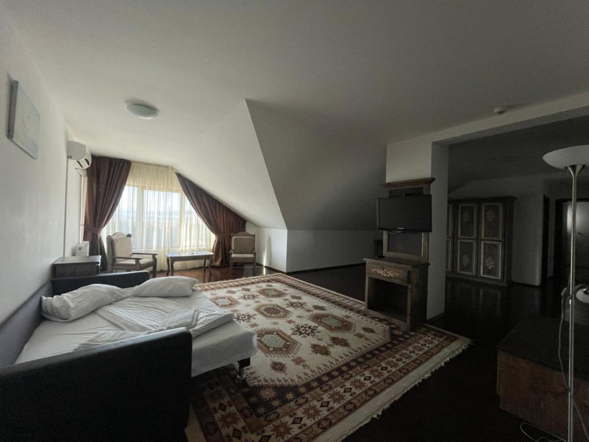 Complex Panicel Rîşnov Esterno foto