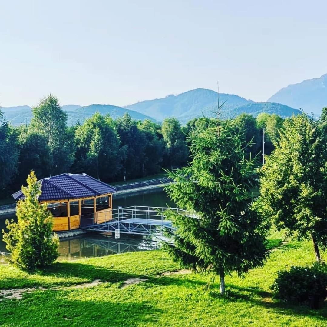 Complex Panicel Rîşnov Esterno foto