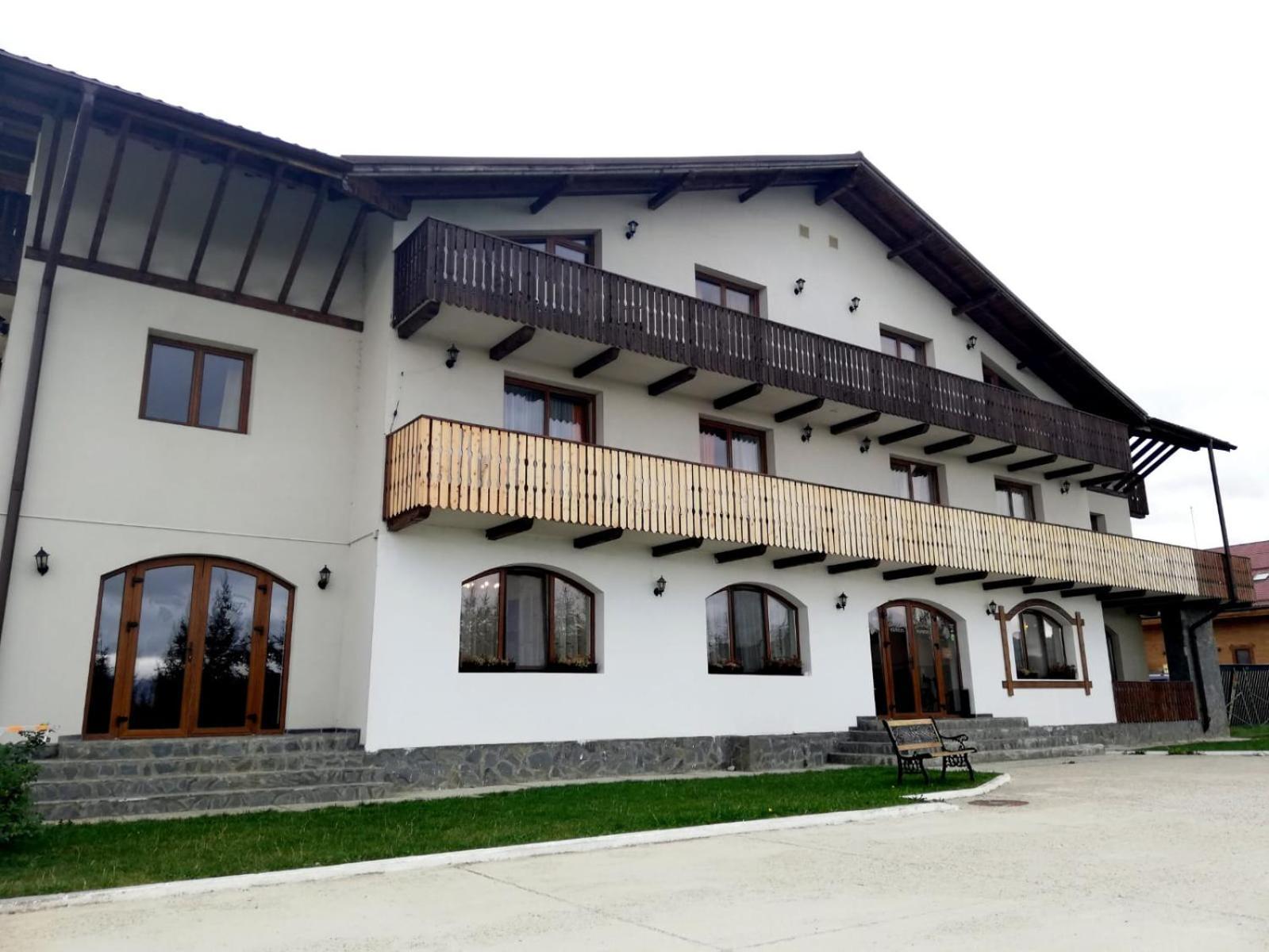 Complex Panicel Rîşnov Esterno foto