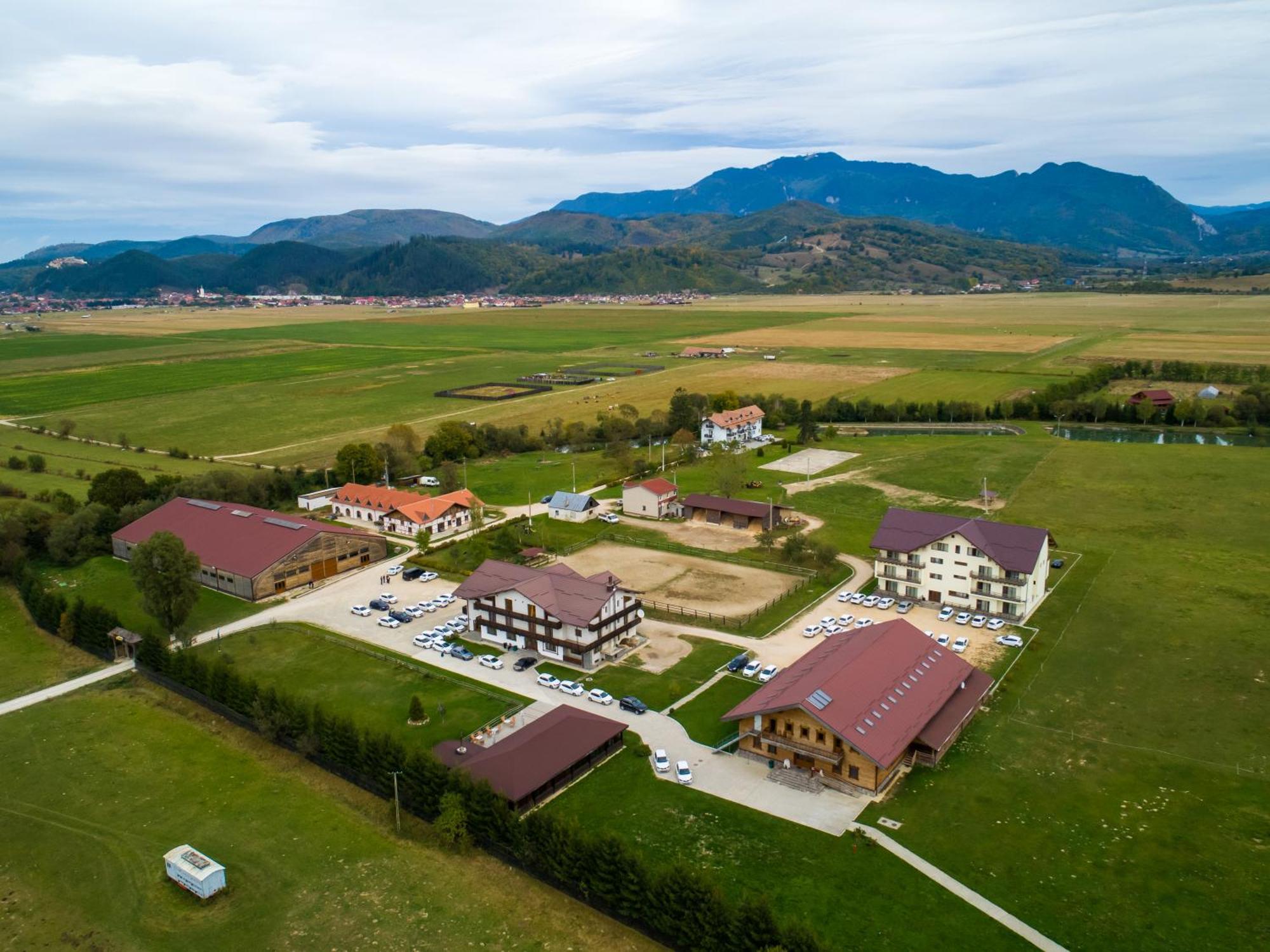 Complex Panicel Rîşnov Esterno foto