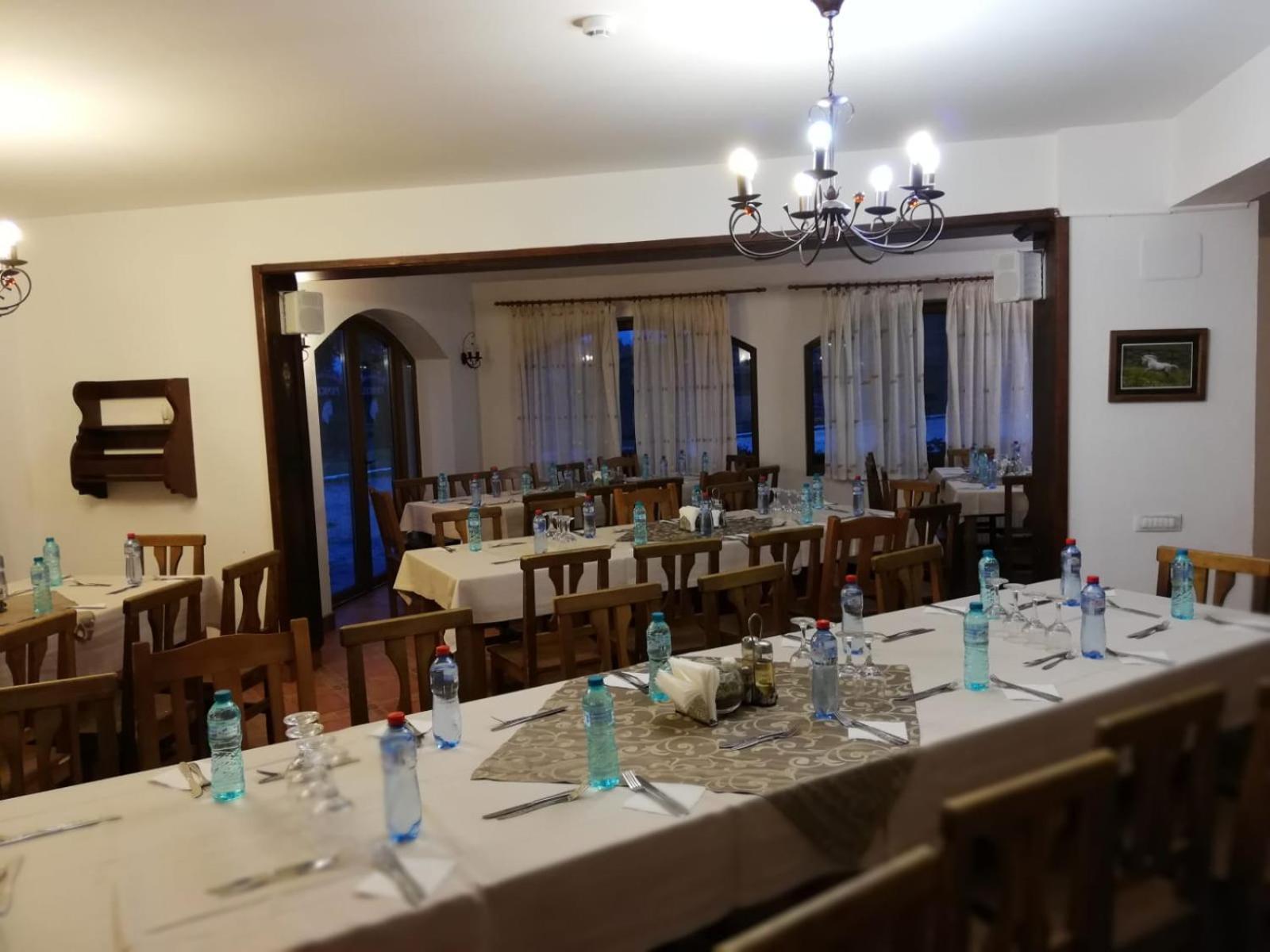 Complex Panicel Rîşnov Esterno foto