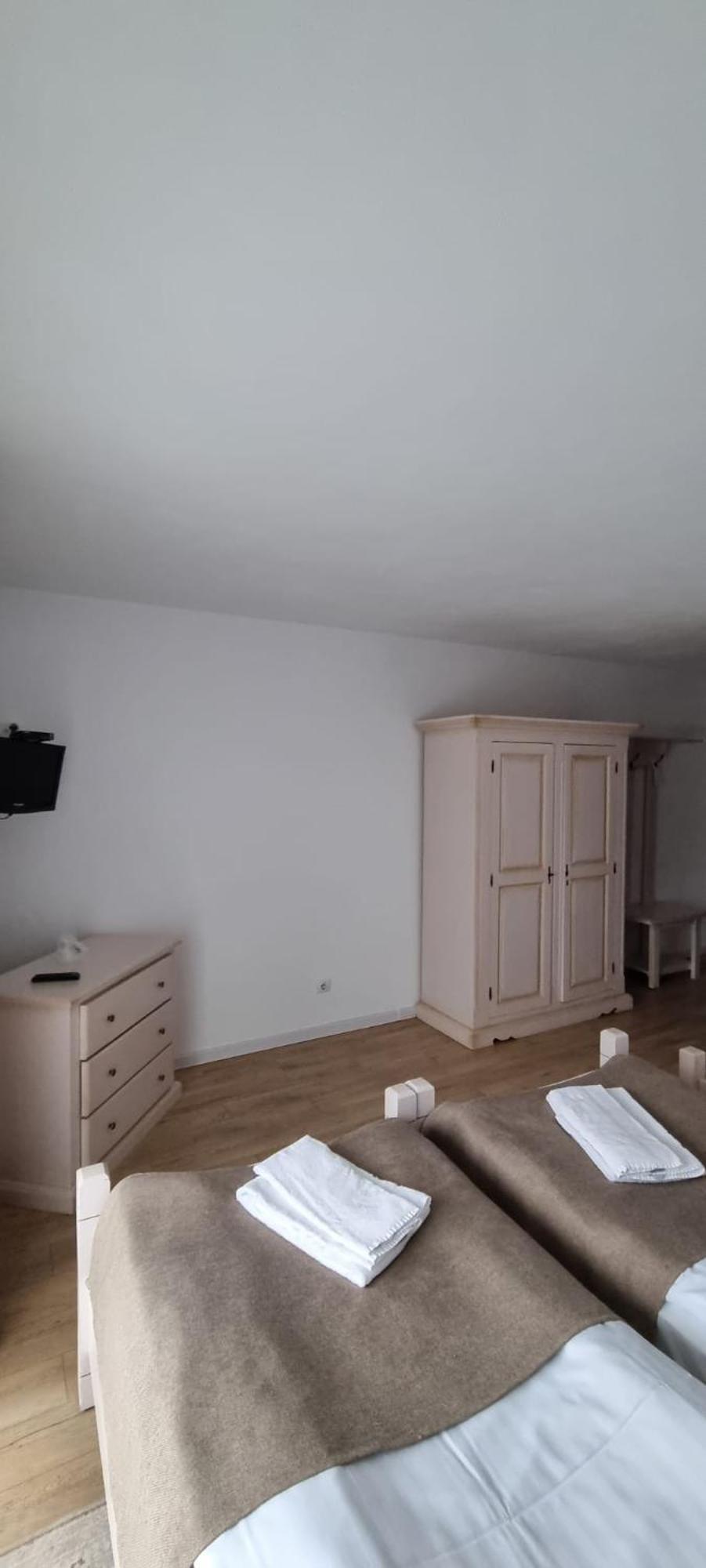 Complex Panicel Rîşnov Esterno foto